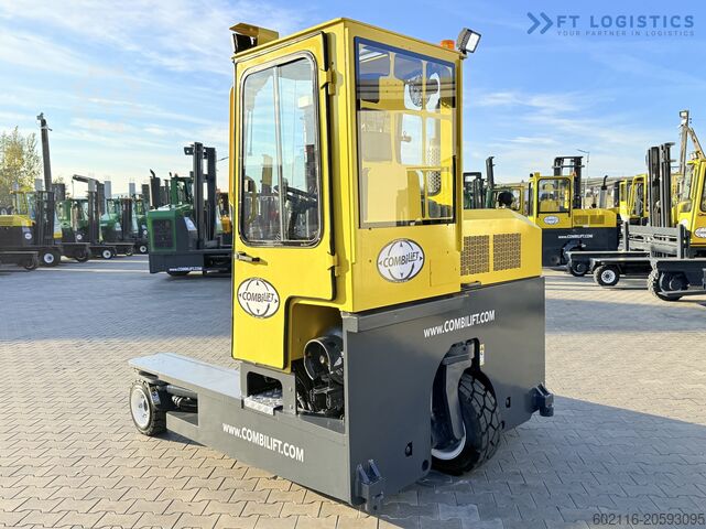 Four-way forklift Combilift C3000 GAS TRIPLEX 4900 FREE LIFT CABIN