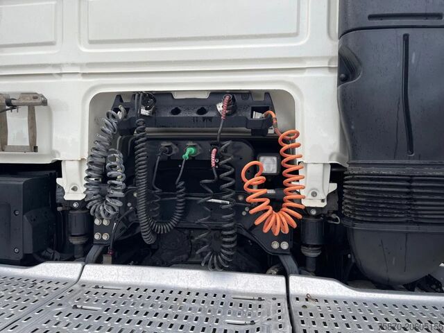 Standard-SZM DAF XF 450 FT