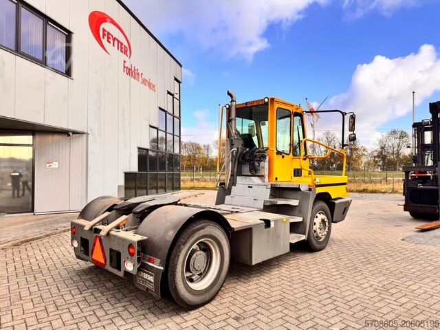 Terminal tractor Terberg YT 222 4x2 aangedreven terminal trekker
