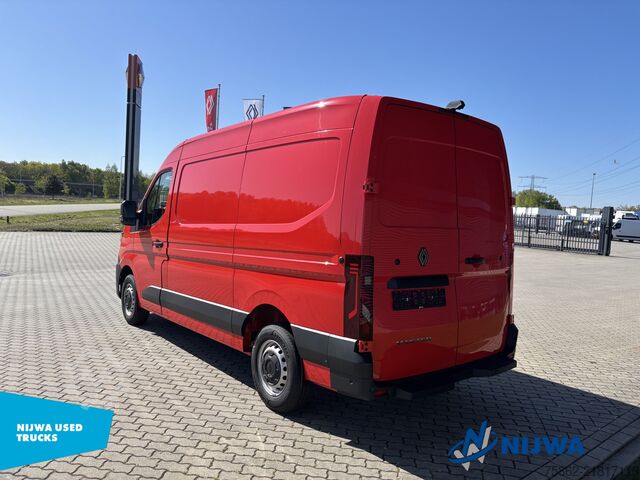Panel van Renault Master 130 L2H2 Carplay + Betimmering