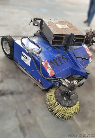 Road sweeper MTS 1205