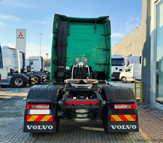 Standard tractor unit VOLVO VOLVO FH 460