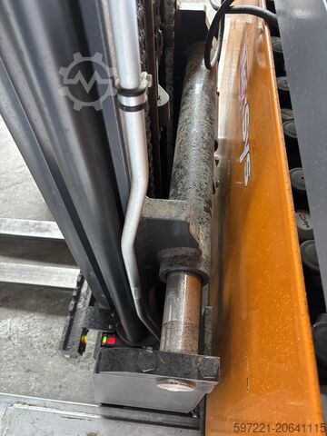 Reach Trucks Still FM-X 10