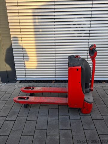 Electric Pallet Trucks Linde T16
