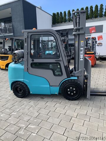 LPG-Gabelstapler Heli CPYD30 Vorführgerät Vollkabine