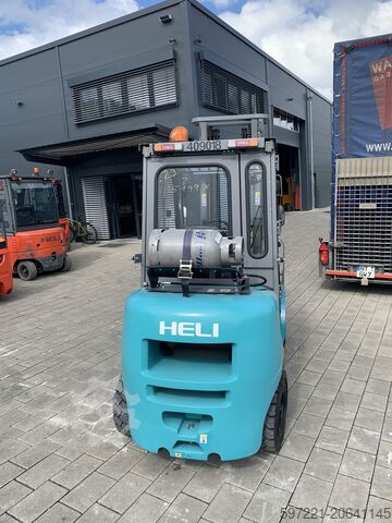 LPG-Gabelstapler Heli CPYD30 Vorführgerät Vollkabine