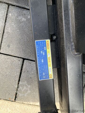 LPG-Gabelstapler Heli CPYD30 Vorführgerät Vollkabine