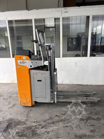 Pallet Stackers Still SXD20