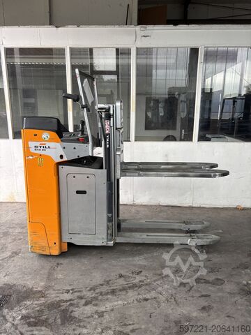 Pallet Stackers Still SXD20