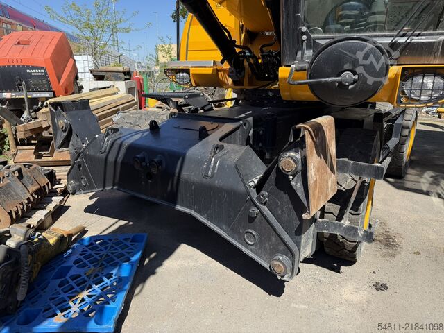 Material handler JCB JS20MH