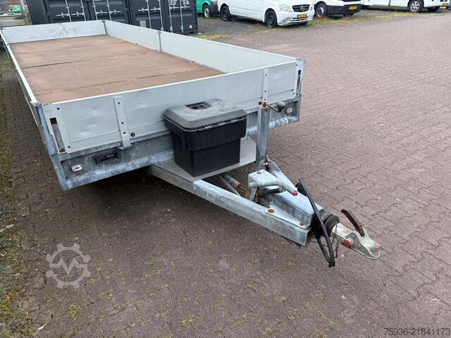 Hulco MEDAX-3 MEDAX-3 Open flatbed 2610 kg payload 610 cm x 201 cm (year 2014) Hulco MEDAX-3 MEDAX-3 Openlaadbak 2610KG Laadvermogen...
