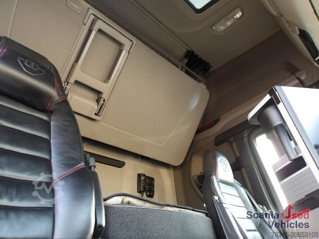 Standard tractor unit Scania S 590 NB - V8 - FULL AIR - HYDRAULIK - LEDER -