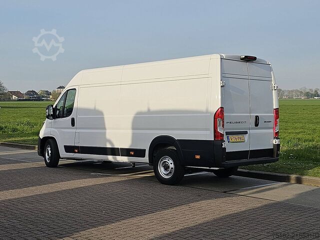 High-roof van PEUGEOT BOXER 2.2 L4H2 Navi Automaat