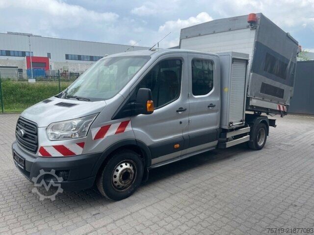 Van Ford Transit 2,2 Doka 7-Sitze
