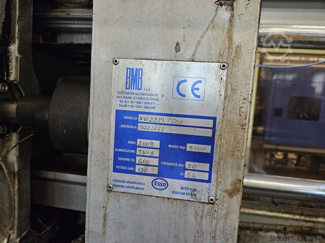 BMB KW injection moulding machine BMB KW22PI/700