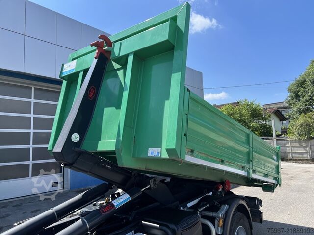 Roll-off tipper truck Isuzu F14 240