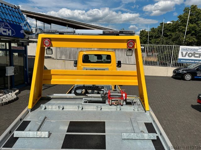 Towing IVECO 72C18 Schiebeplateau