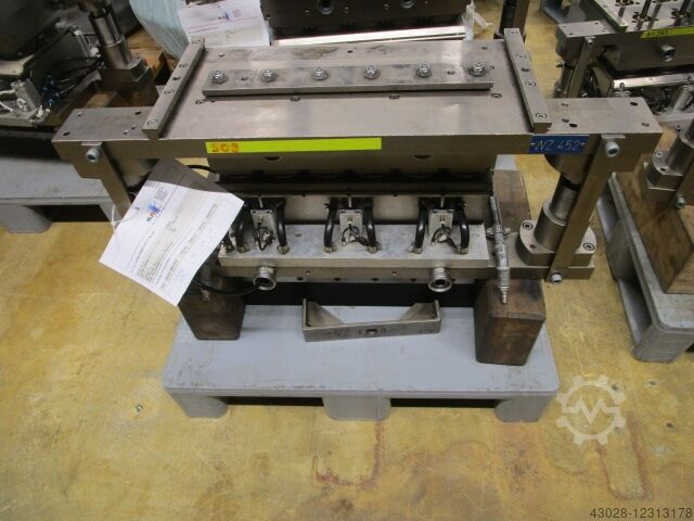 THERMO FORMING MACHINE TFT IMC 5030 (MIT WERKZEUGEN)