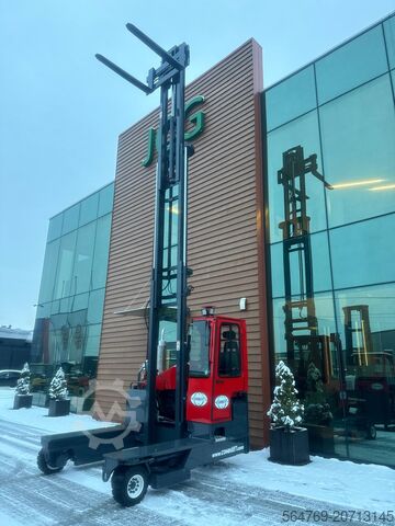 Vierwege-Gabelstapler Combilift C4000 /2015 /Diesel/Triplex 7500 mm