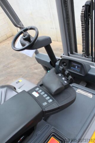 Forklift Jungheinrich EFG 318 470 DZ