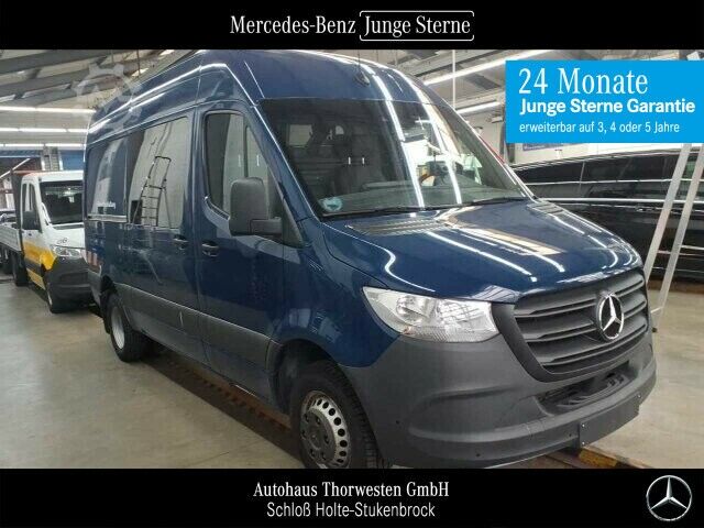 High top van Mercedes-Benz Sprinter 517 CDI Hochdach