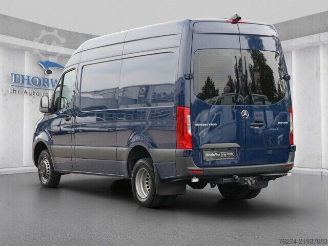 High top van Mercedes-Benz Sprinter 517 CDI Hochdach