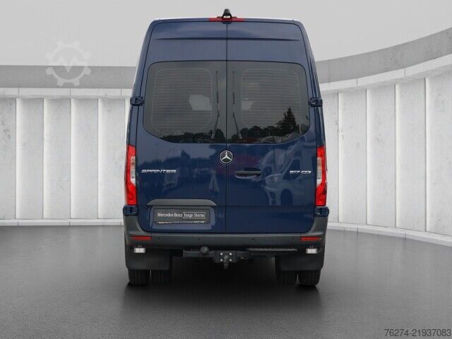 High top van Mercedes-Benz Sprinter 517 CDI Hochdach