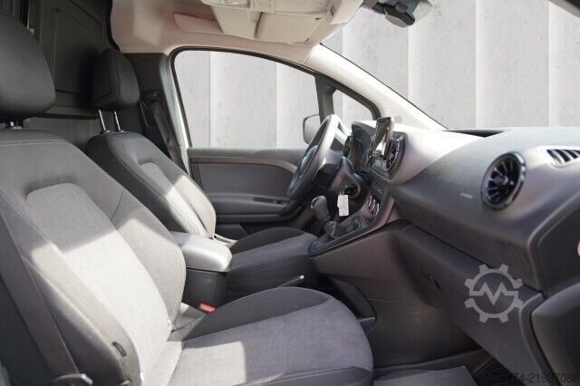Panel van Mercedes-Benz Citan 110 CDI Kasten BASE Standard AHK