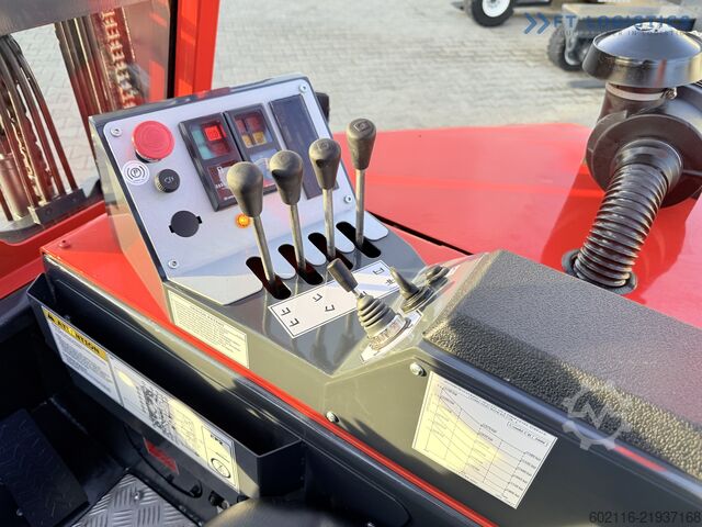 4-way forklift Combilift C3000CB GAS TRIPLEX 4900 FREE-LIFT