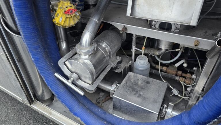 Tanker truck Scania P 440 6x2  Rechtslenker