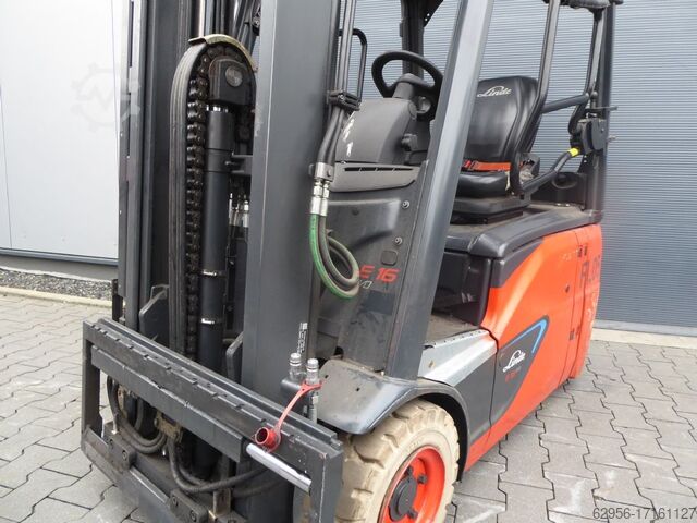Electric 3-wheel forklift Linde E16C-02