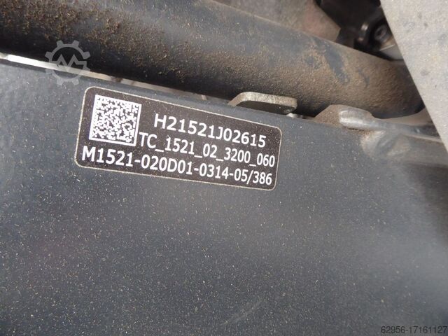 Electric 3-wheel forklift Linde E16C-02