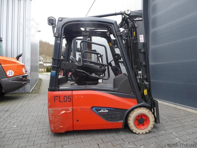 Electric 3-wheel forklift Linde E16C-02