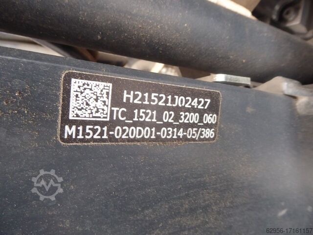 Electric 3-wheel forklift Linde E16C-02
