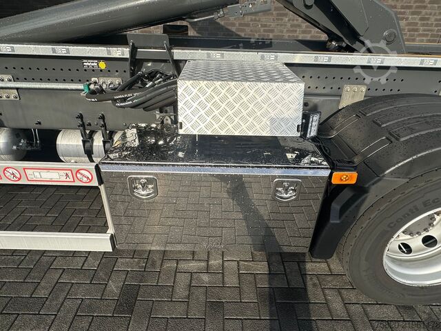 Hook arm system Volvo FH 16.750 6X2 VDL CONTAINER HAAKARMSYTEEM / ABR...
