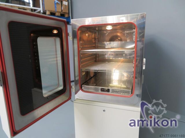 Temperature test chamber Heraeus Vötsch VTS 7033