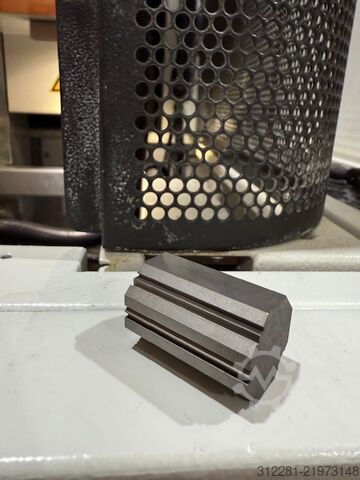 Wire eroding machine AGIE CHARMILLES CUT 200 MS