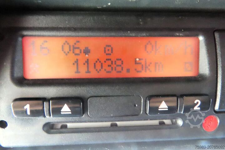 Standard-SZM MAN TGX 18.480 RETARDER, 2X FUEL TANK, FRIGO