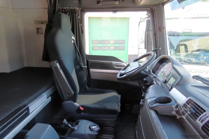 Standard-SZM MAN TGX 18.480 RETARDER, 2X FUEL TANK, FRIGO