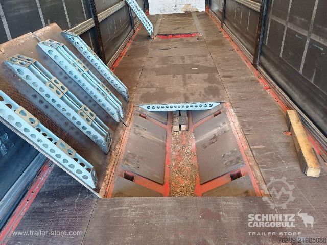 Open semitrailer with tarp Berger Curtainsider Mega