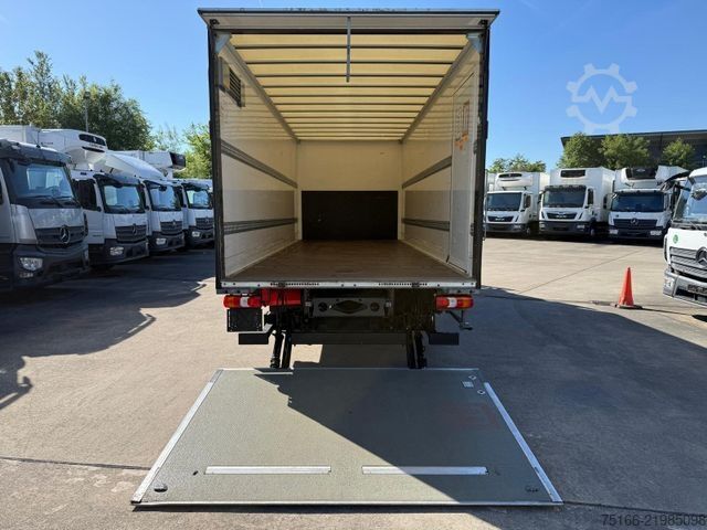 Box truck MERCEDES-BENZ ATEGO 1018 L Koffer 7,3 m LBW 1,5 T*KLIMA*EURO6D