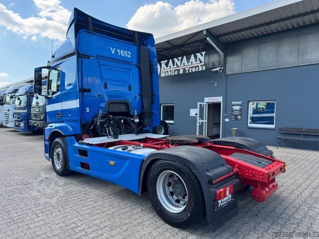 Standard tractor unit MERCEDES-BENZ Mercedes-Benz 1842 Actros 4   Retarder  TOP