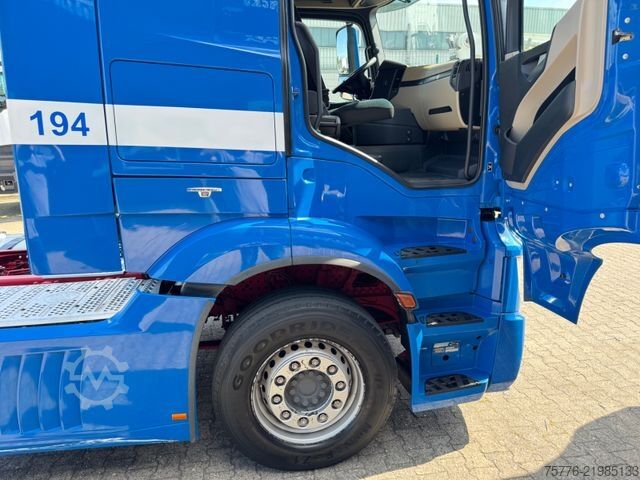 Standard tractor unit MERCEDES-BENZ Mercedes-Benz 1842 Actros 4   Retarder  TOP