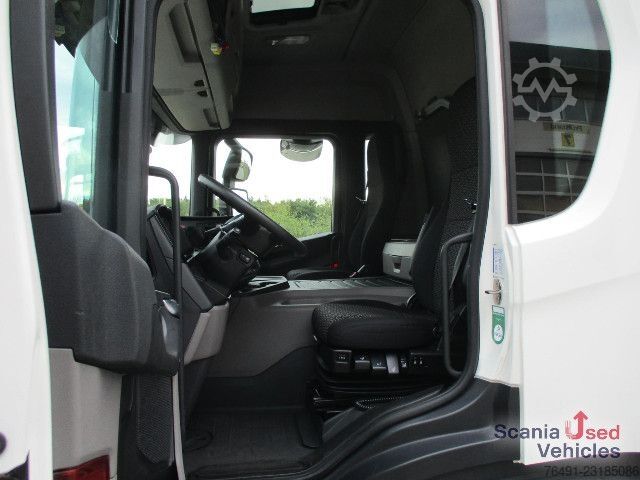 LKW mit Getränkeaufbau Scania P 320 B6x2*4LB EWERS Getränkekoffer