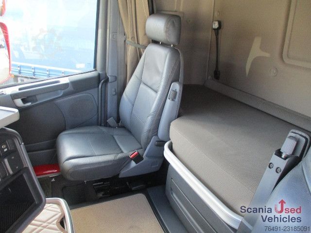 Holztransporter LKW Scania R 450 LB6x2*4HNB Kompl Zug