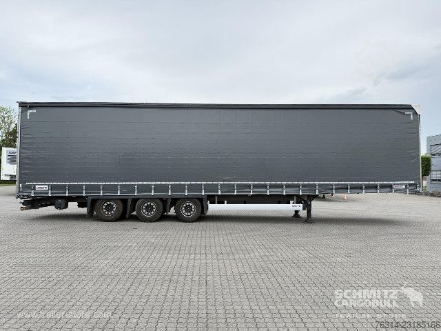Auflieger mit Pritsche & Plane Schmitz Cargobull Curtainsider Mega Getränke