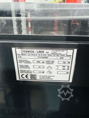 Hochhubwagen Linde L 10 Triplex original 94h