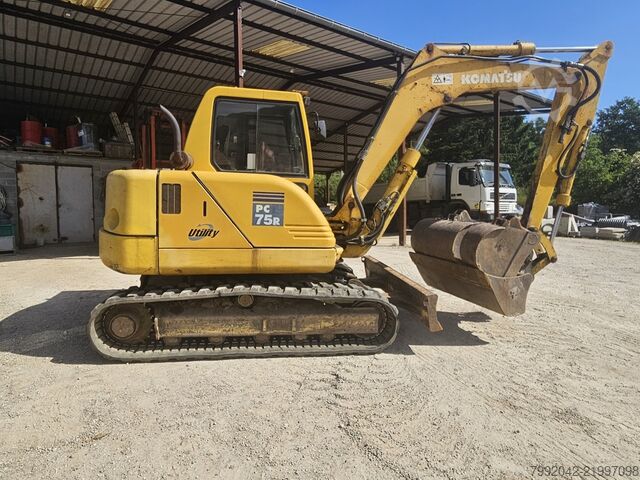 Mini excavator KOMATSU PC 75 R