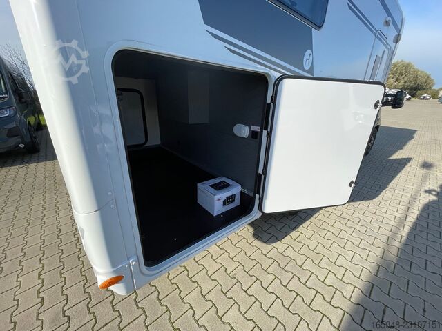 Teilintegriertes Wohnmobil ETRUSCO 6900 SB T | *Automatik, Hubbett elektr.*