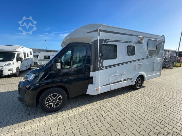 Teilintegriertes Wohnmobil ETRUSCO 6900 SB T | *Automatik, Hubbett elektr.*